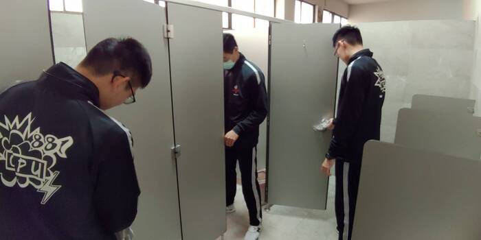 While the morning cleaning time on Monday (3/9), please focus on cleaning and sterilizing bathrooms and living area.